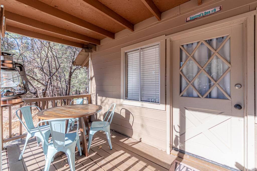 Fotografie z fotogalerie ubytování Hideaway forest cabin 9 Squirrels Den v destinaci Payson