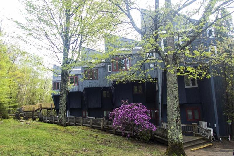 Boulder Village 10, Waterville Estates, Campton, USA