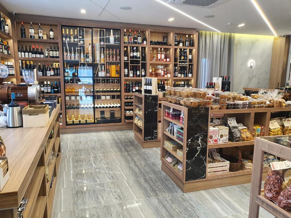 AKRON Luxury Holidays - 12