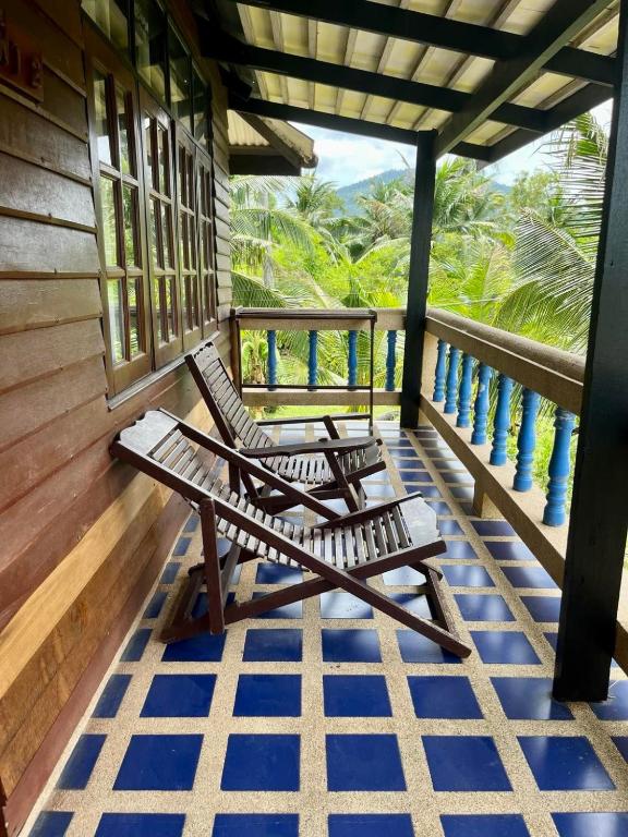 First Villa Beach Resort - Dwin Room