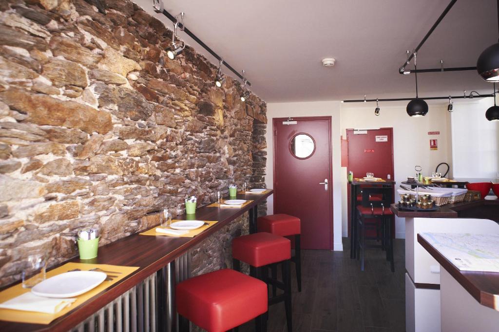 Logis Hotel Chateaubriand - Resim 26