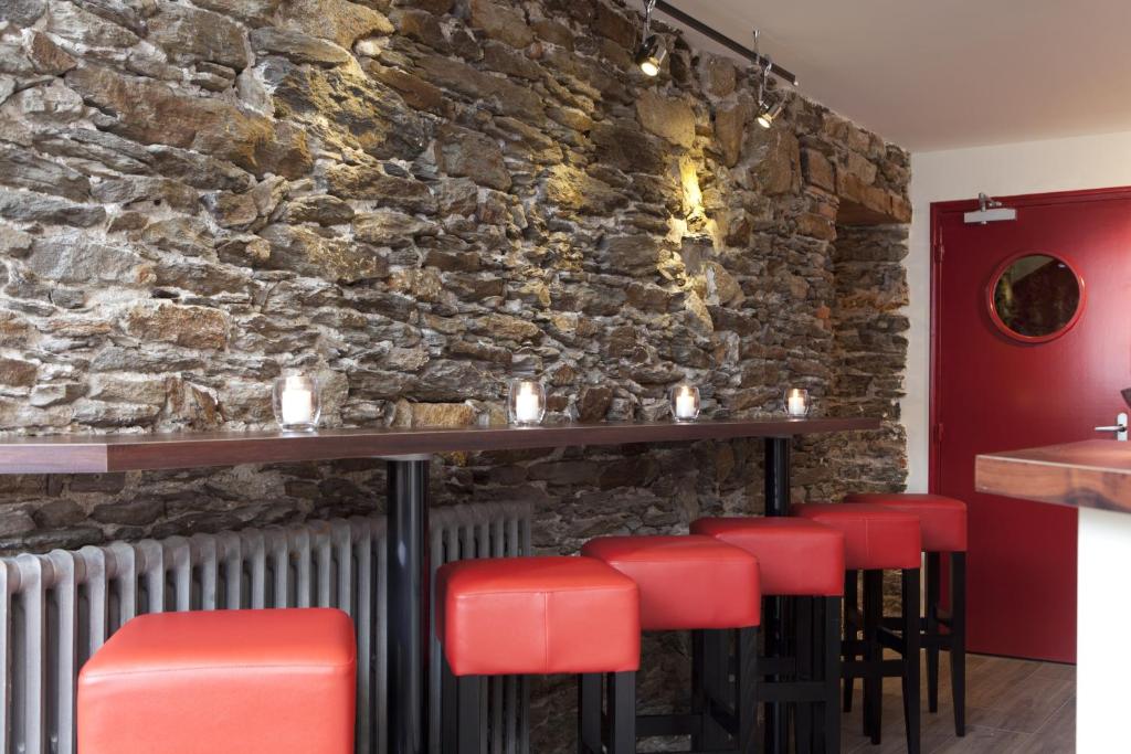 Logis Hotel Chateaubriand - Resim 11