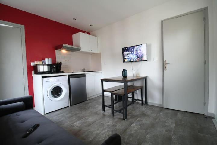 Afbeelding uit fotogalerij van L'Authentique cocooning in Angoulême