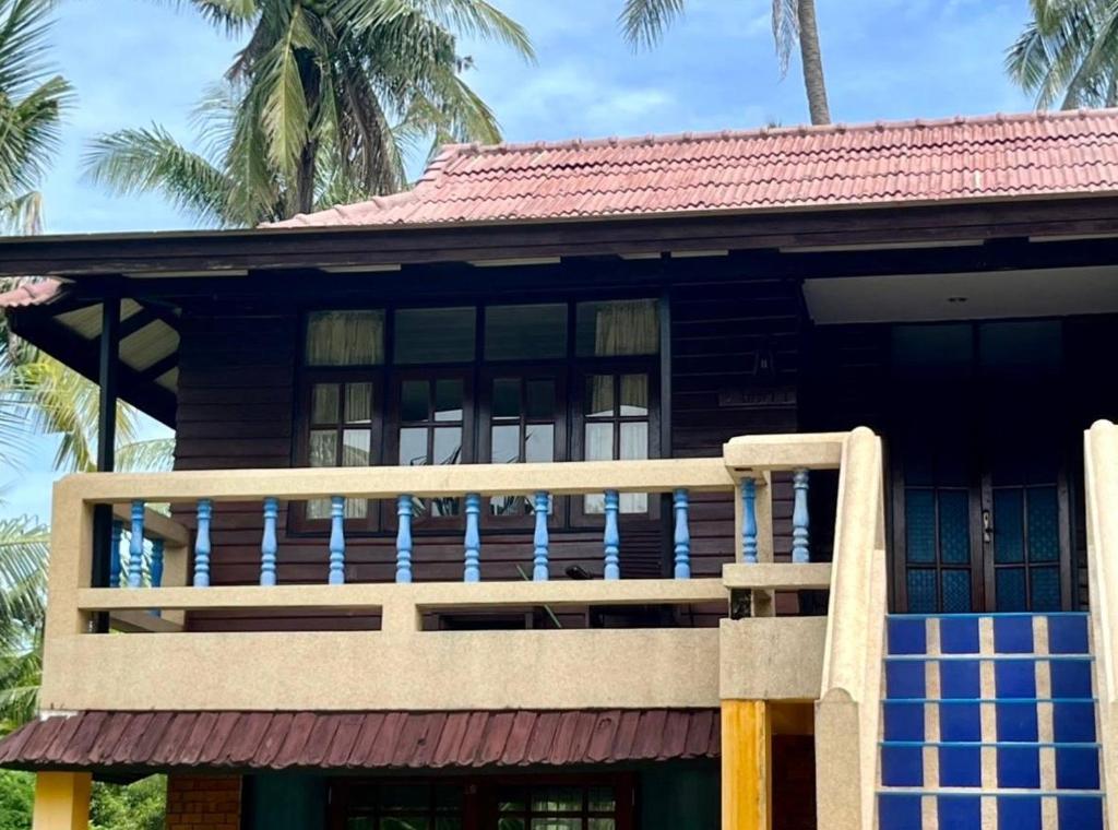 First Villa Beach Resort - Camera Doppia Con Balcone