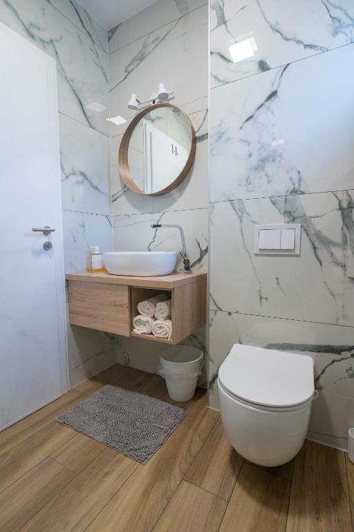 Apartments & Room Forest - 12