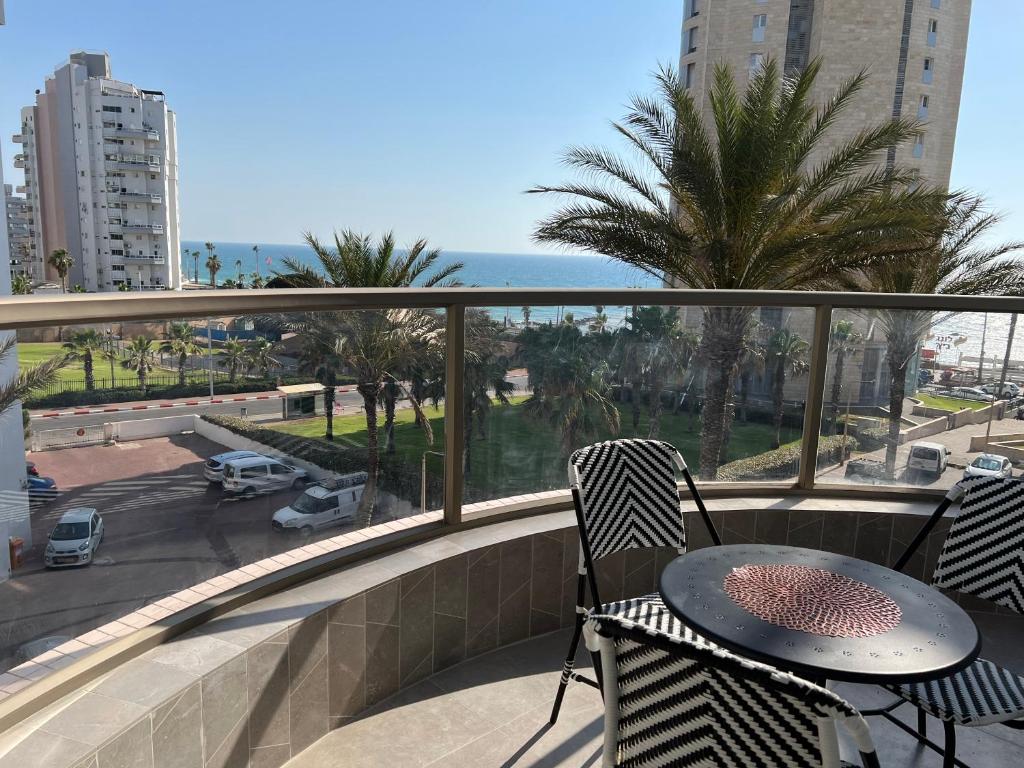 Masarik Apartments, Bat Yam (updated prices 2024)