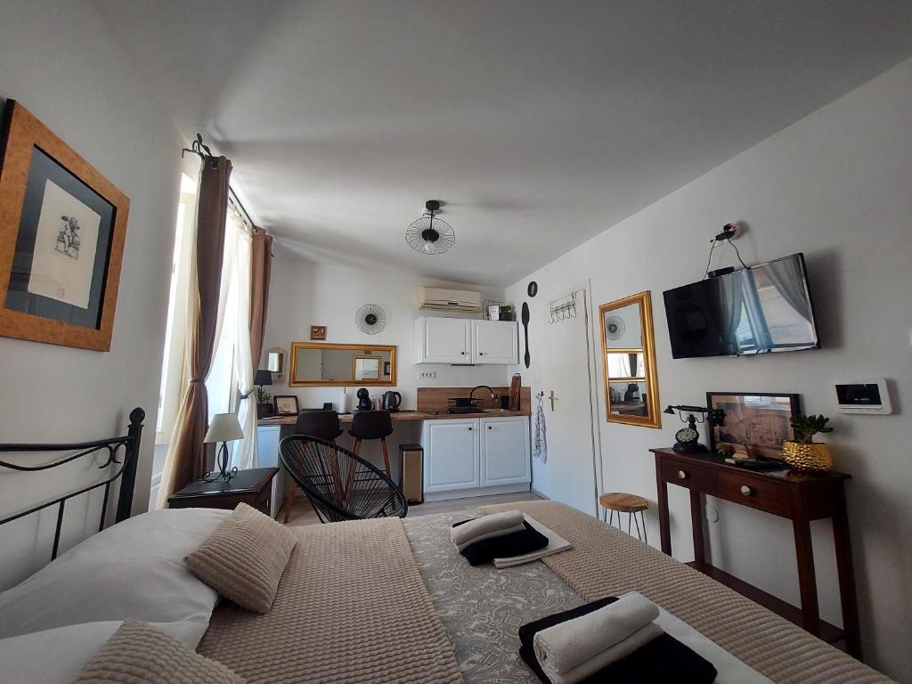 Kuchyňa alebo kuchynka v ubytovaní Apartment Agora