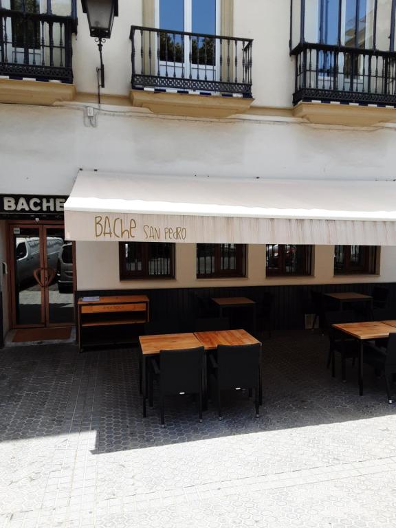 Restaurace v ubytování La Cabaña