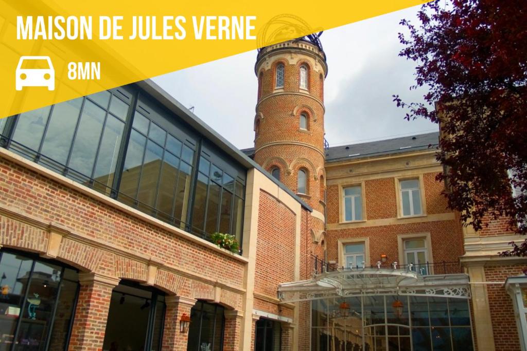 Fotografia z galérie ubytovania Le Chaudron d'Or - 41m2 - Hyper Centre - Mezzanine - Clim - WIFI HD v destinácii Amiens