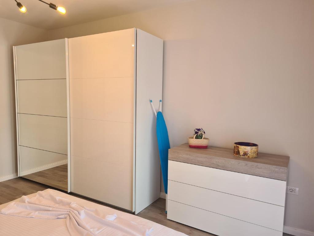 Old Beach Apartment Vlora - Imazhi 8