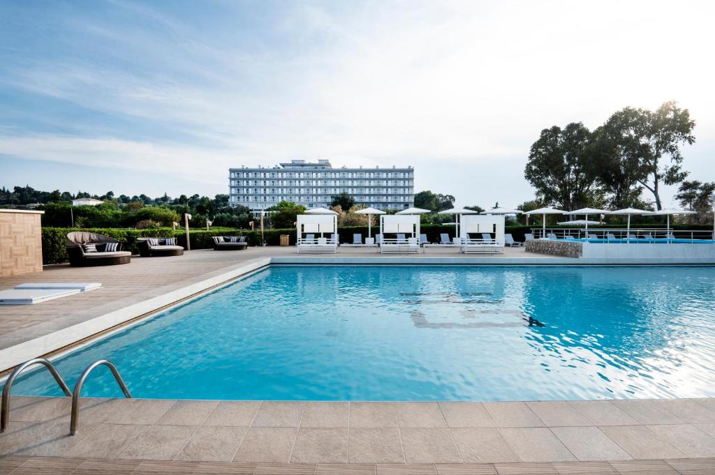 Bazén v ubytování Galaxy Hotel nebo v jeho okolí