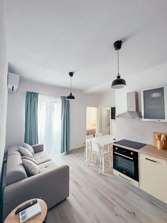 Kuchyňa alebo kuchynka v ubytovaní Apartments Happy