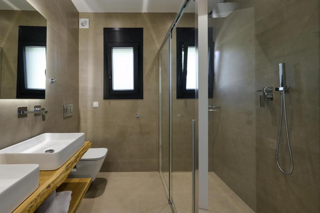 Suites of happiness - 16