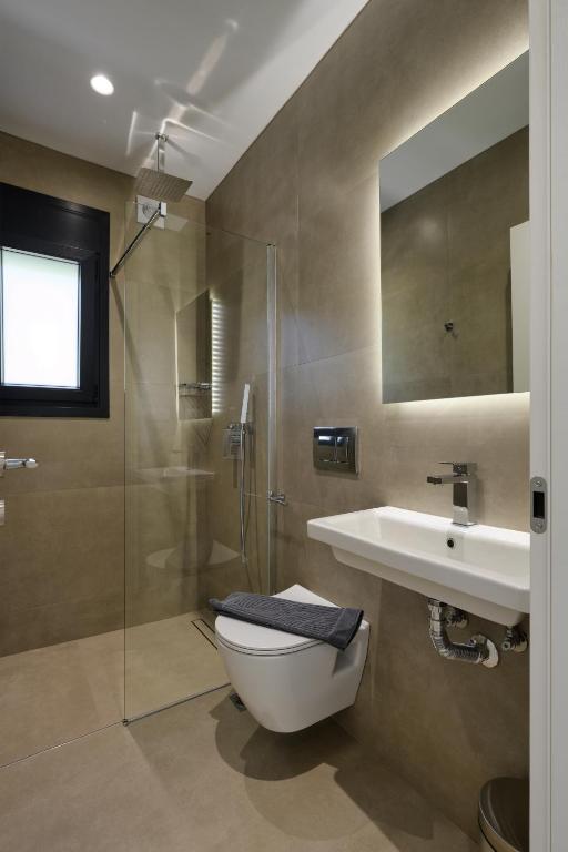 Suites of happiness - 15