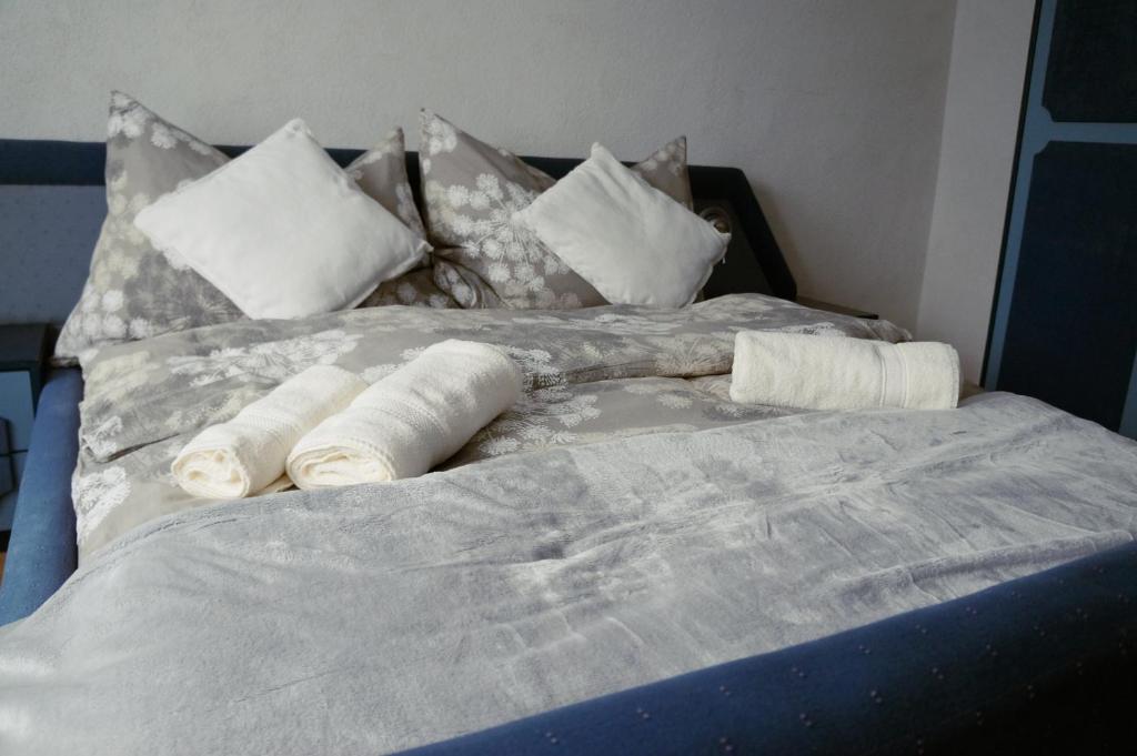 Postel nebo postele na pokoji v ubytování Guest House Lona