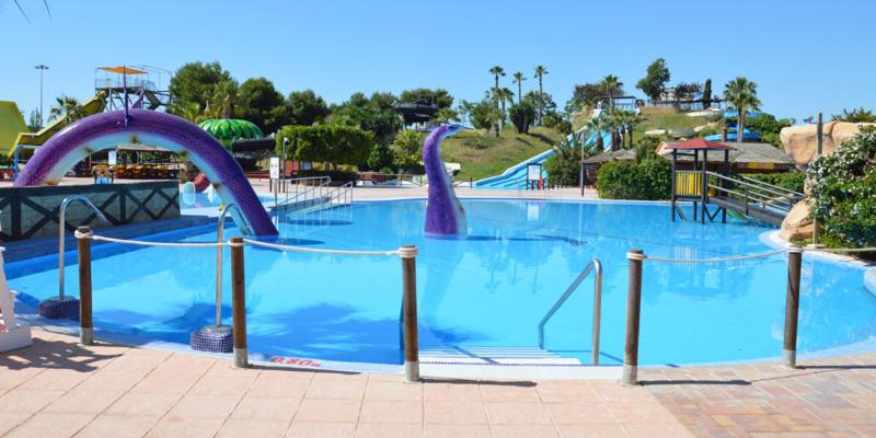The swimming pool at or close to Villa Capricho Playa - Palm Beach