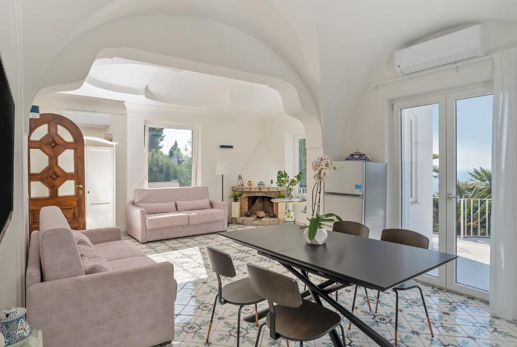 Posezení v ubytování Capri Blue Luxury Villa Le Tre Monelle