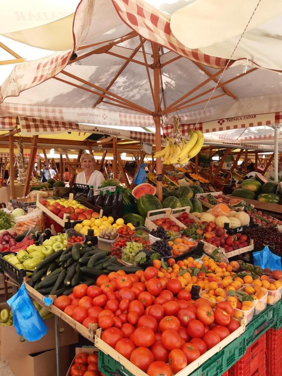 Supermarket alebo iný obchod pri apartmáne alebo v okolí