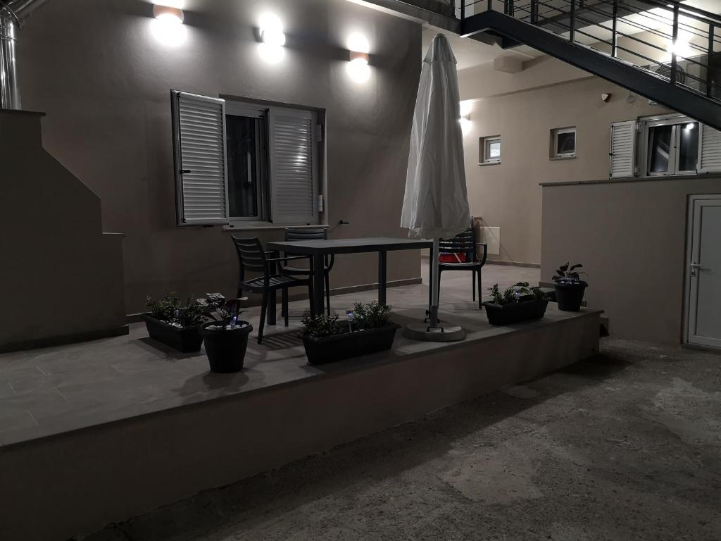 Fotografie z fotogalerie ubytování Loggos Apartments v destinaci Lóngos