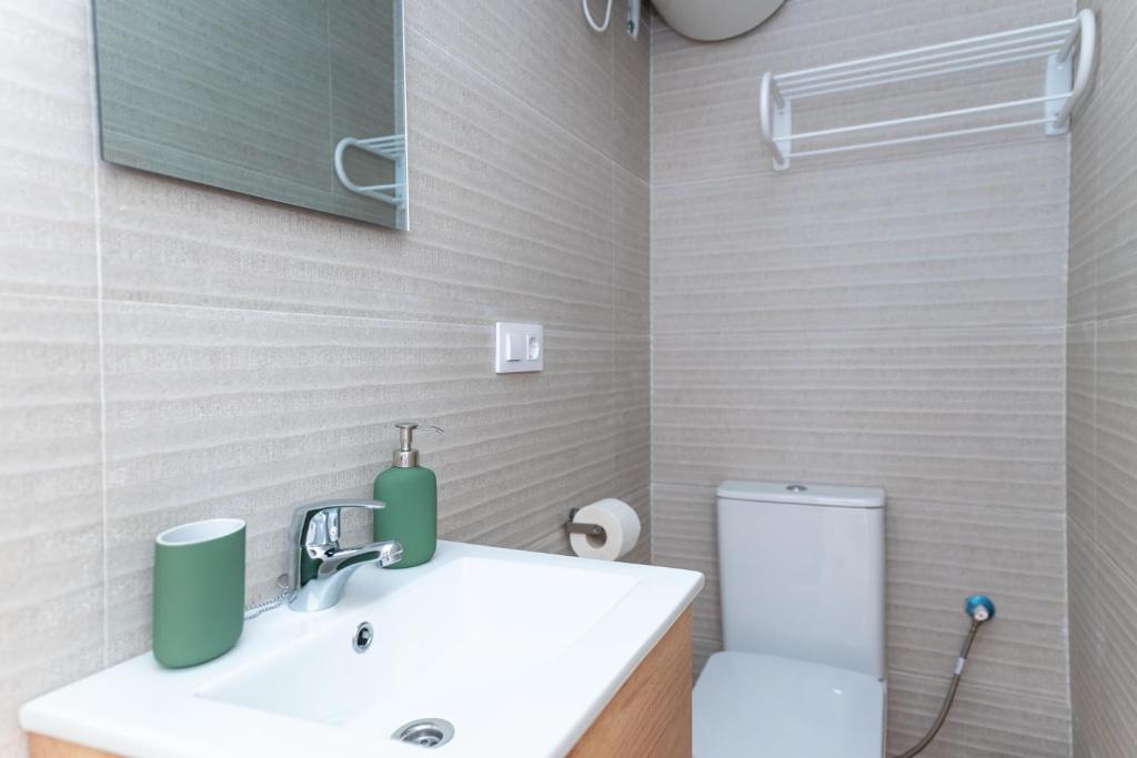 Koupelna v ubytování Apartamentos Manuel Roio