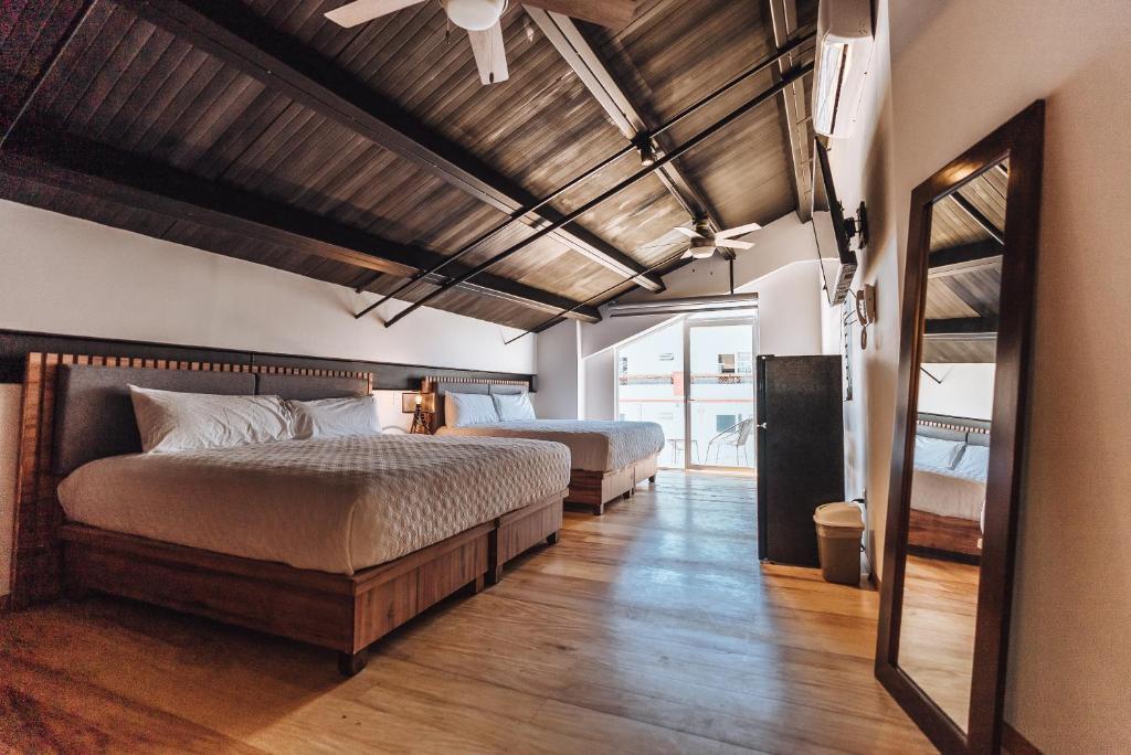 Легло или легла в стая в Loft Hotel Malecón Vallarta