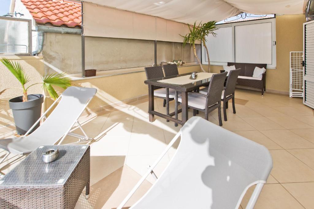 Fotografie z fotogalerie ubytování Apartments Jure v destinaci Hvar