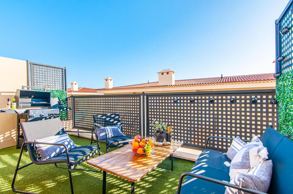Posezení v ubytování Luxury Townhouse with panoramic sea view