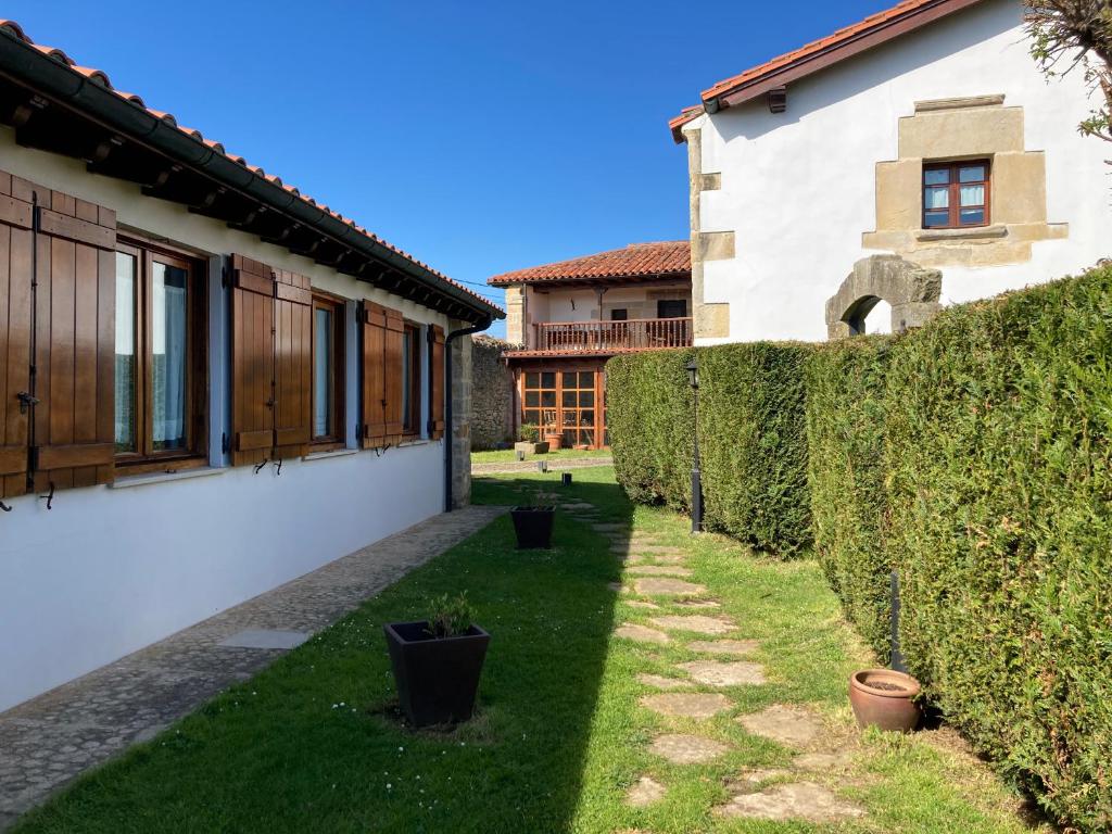 Jardín al aire libre en Posada La Casona de Los Güelitos