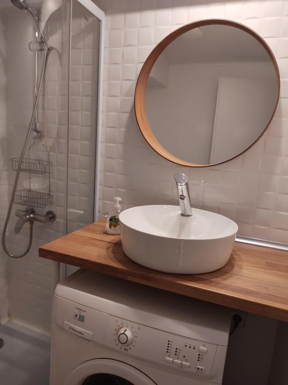 comfy condo Otopeni - Apartamento De Un Dormitorio