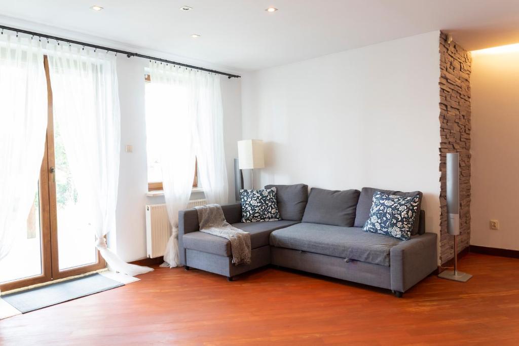 Ancoba House - Three-Bedroom Apartment