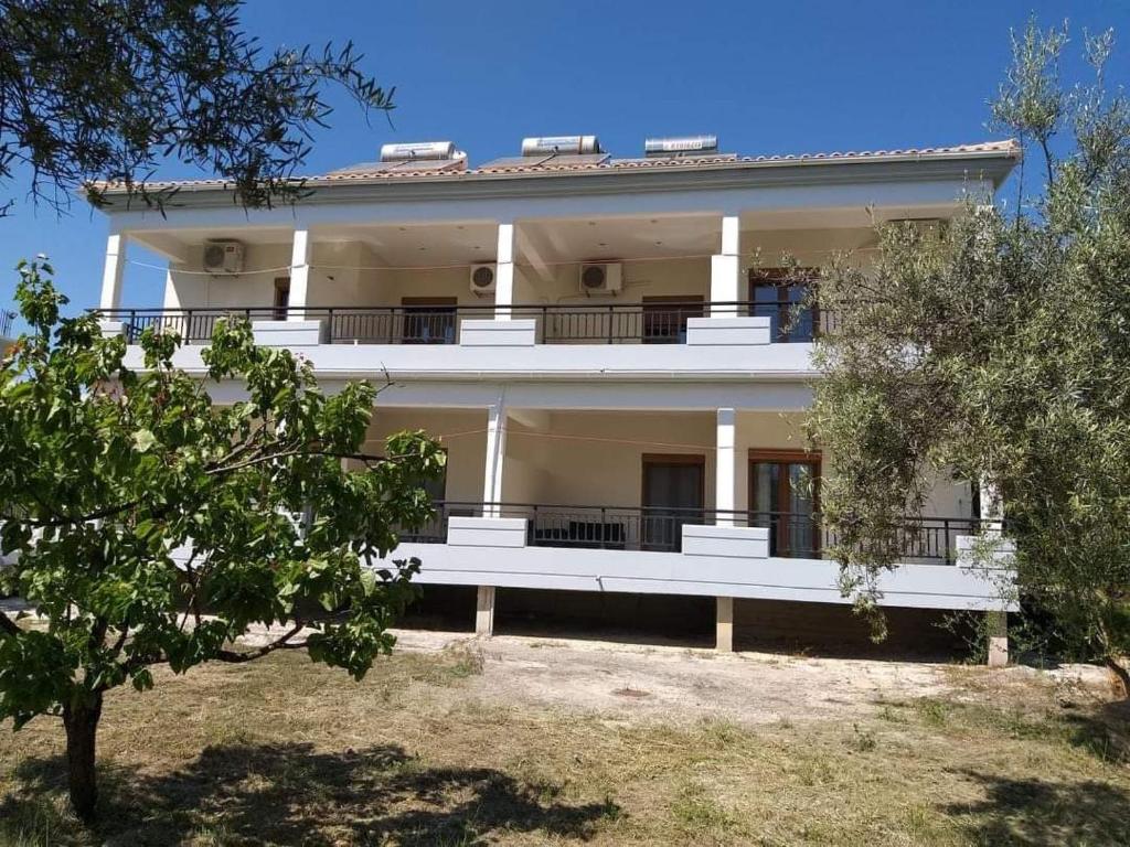 Budova, v ktorej sa apartmán nachádza
