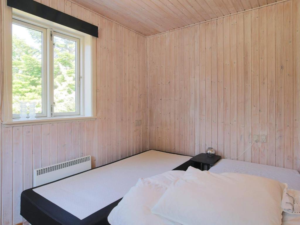 Postel nebo postele na pokoji v ubytování Holiday home Sjællands Odde XVIII