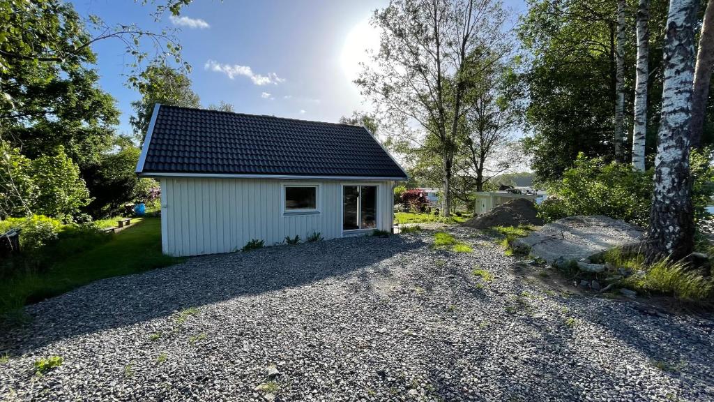 Zahrada ubytování Floda, Minihus på 62m2 för plats för 4 vuxna och 2 barn