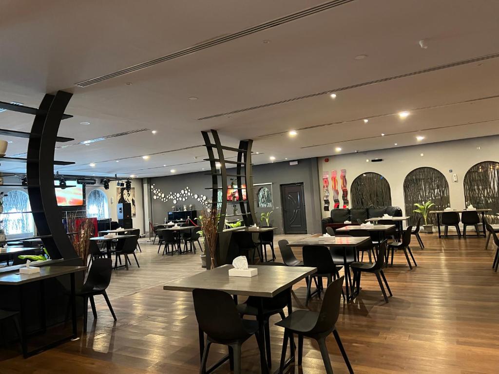 Restaurace v ubytování Mutrah Hotel