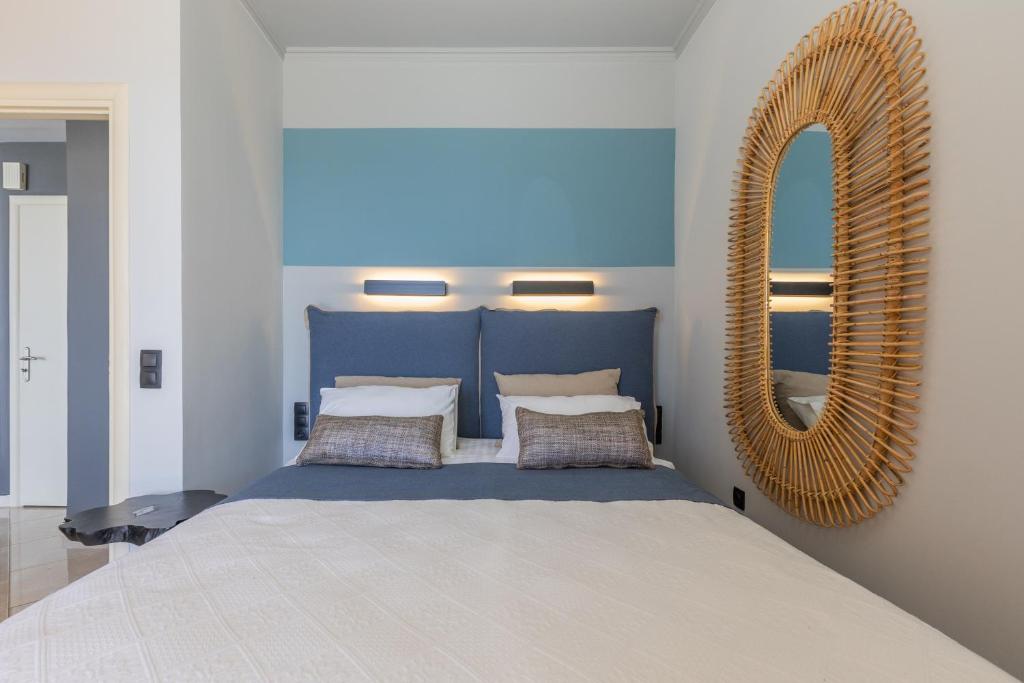 A bed or beds in a room at Villa Di Capri