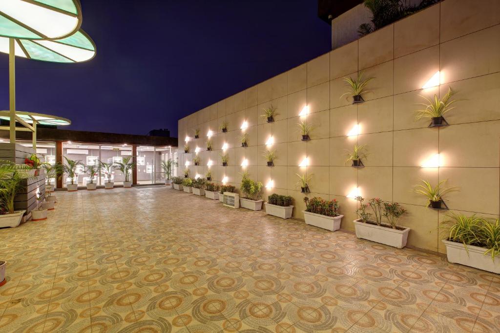 Fotografie z fotogalerie ubytování HOTEL THE LOTUS PARK v destinaci Ahmadábád