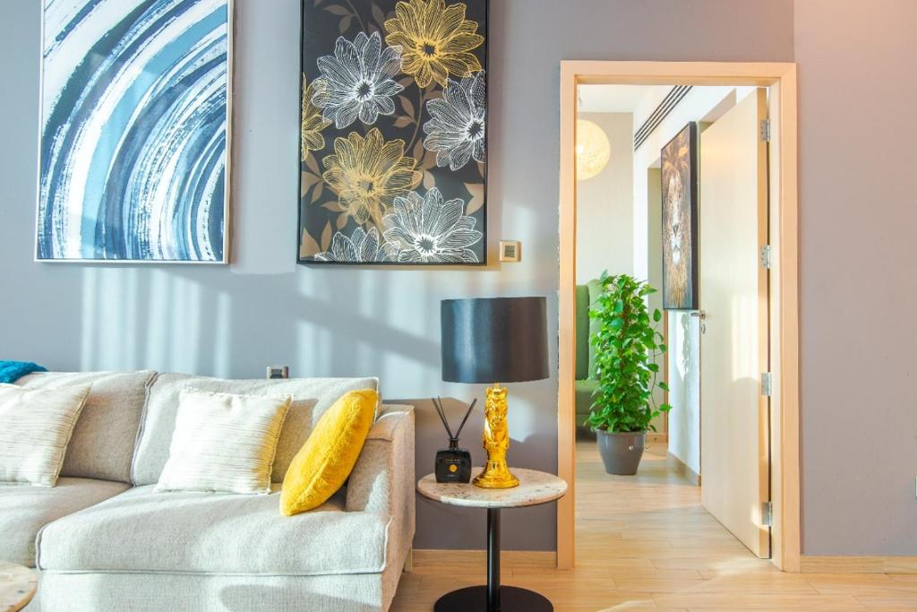 PLUG Marvelous Apartment Beach View, Dubai Updated 2023 Prices