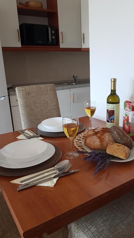 Jídlo v apartmánu nebo okolí