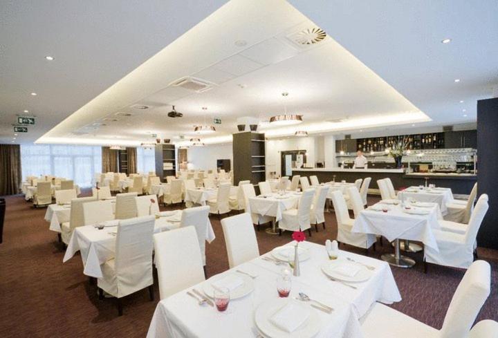 Restaurace v ubytování Hotel Mousson