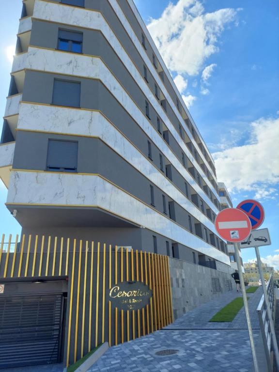 Budova, v ktorej sa apartmán nachádza
