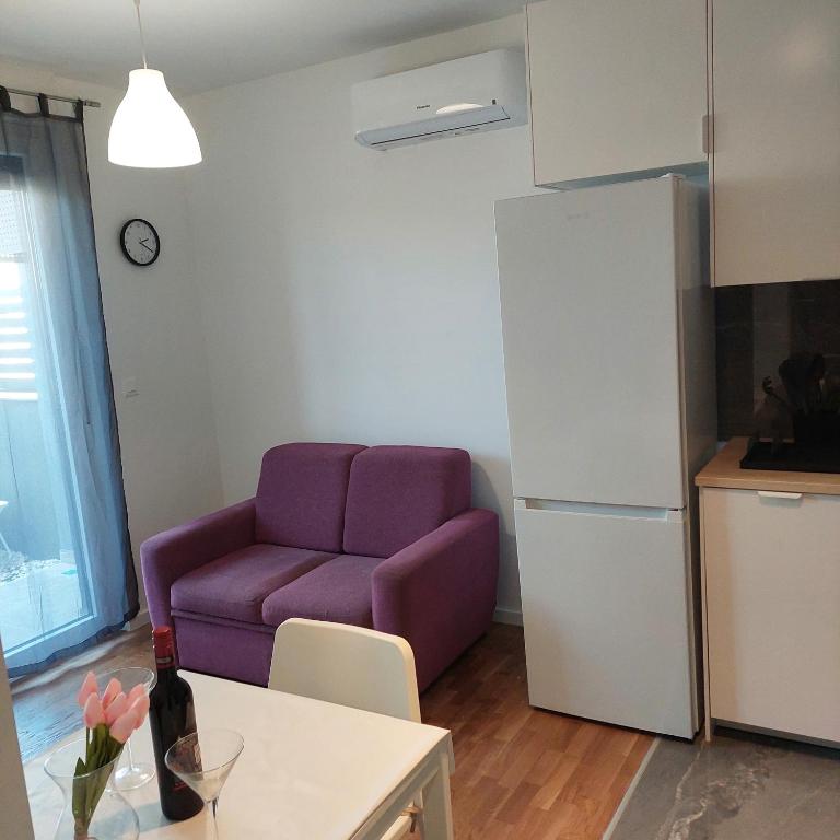 Posedenie v ubytovaní Apartment Paola with free private parking place