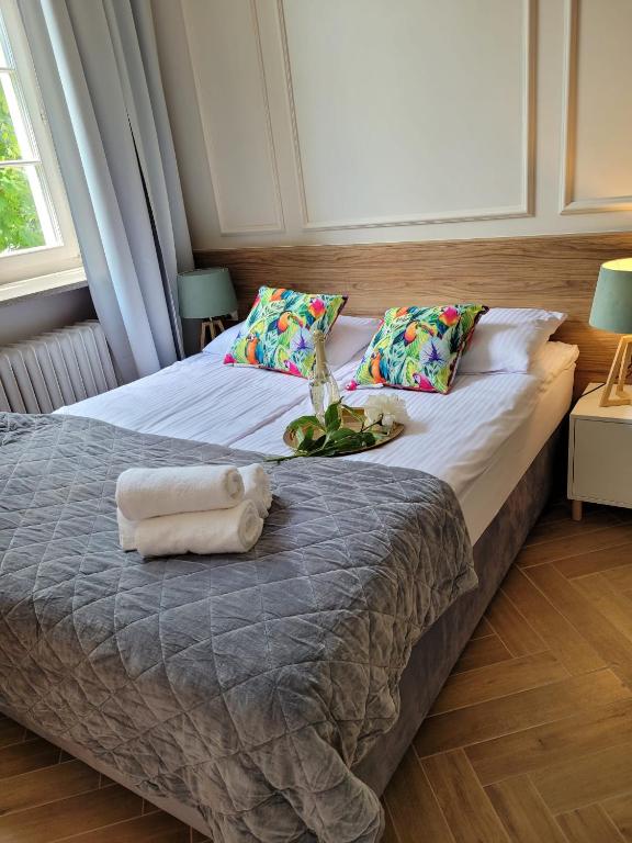 Movo Old Town Apartments - Standard King Room