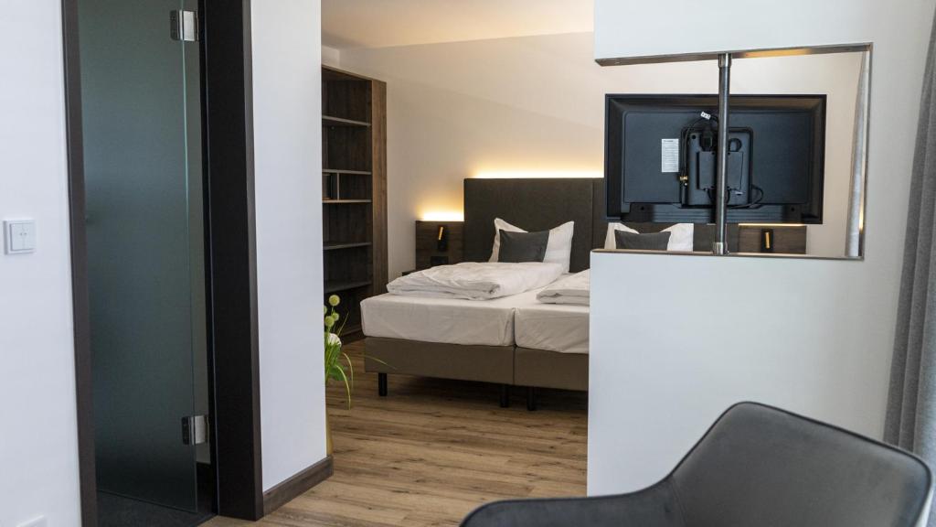 Hotel Kapelle - Large Double Room