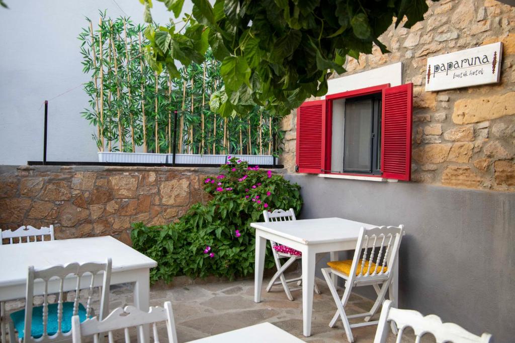 Bazén v ubytování Paparuna Butik Hotel nebo v jeho okolí
