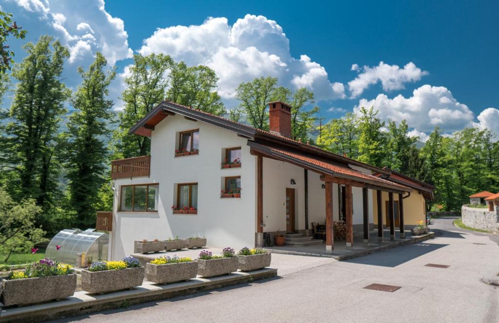 Budova, kde se apartmán nachází
