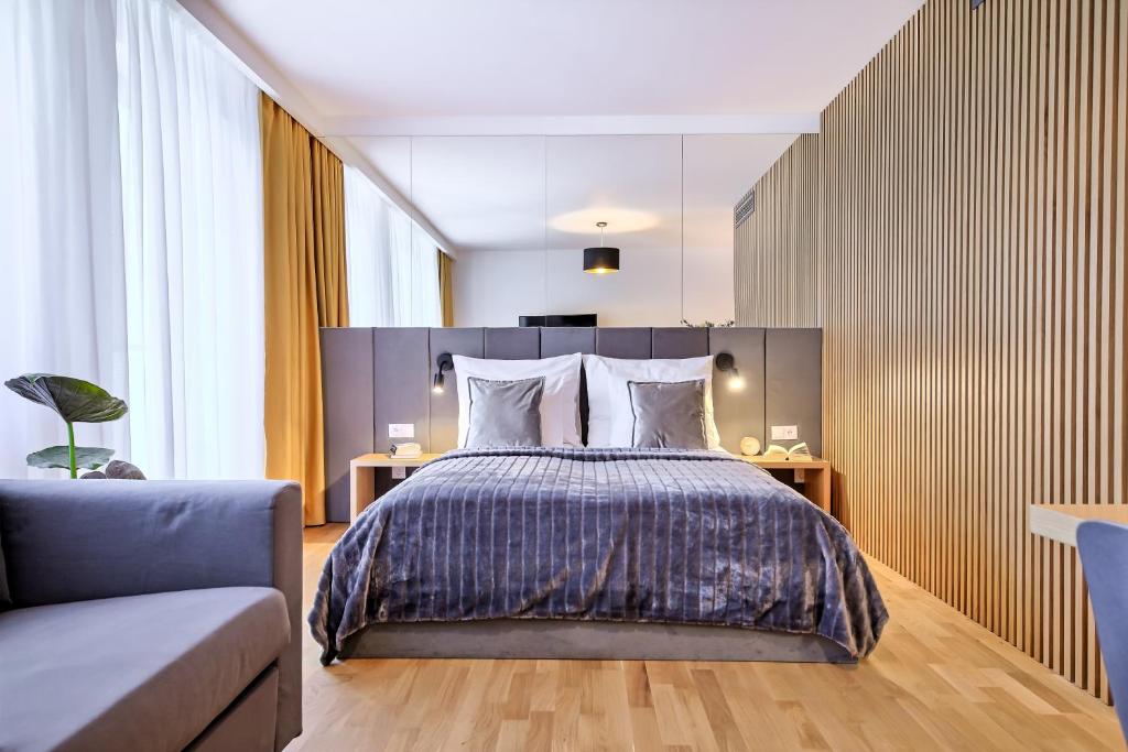 رزرو هتل، InPoint Apartments G15 در نزدیکی شهر قدیمی و کازیمیرز | 09197245266