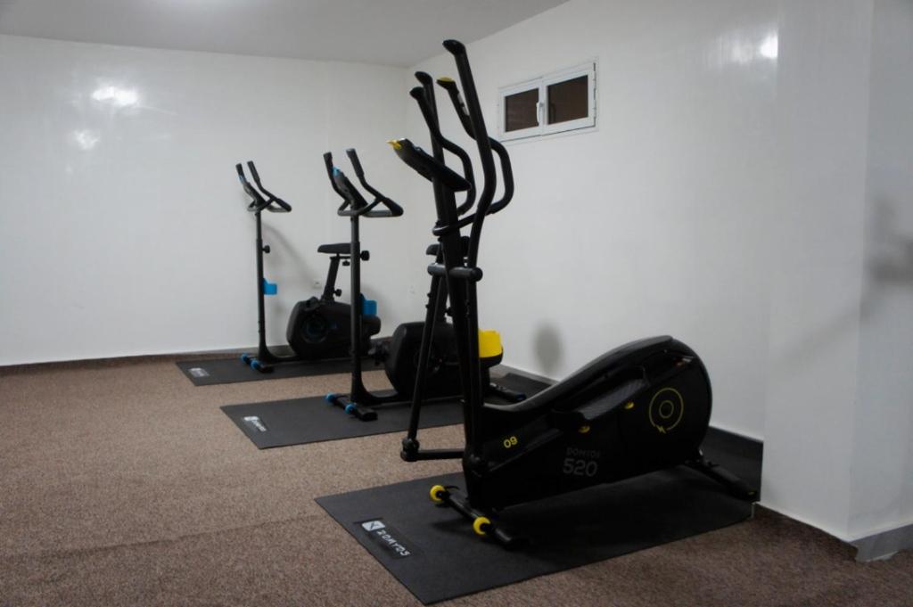 Fitness centrum a/nebo fitness zařízení v ubytování Valencia Hôtel & Appartements