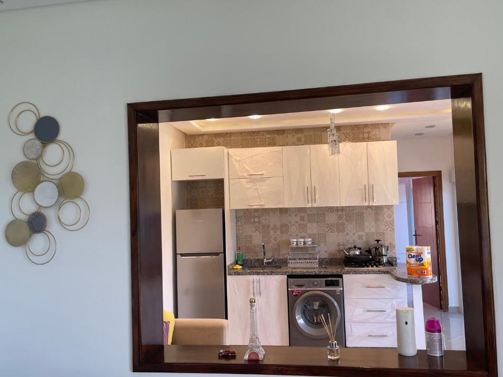 Una cocina o cocineta en Central Villa with Pool Garden 5km Sea Cabo