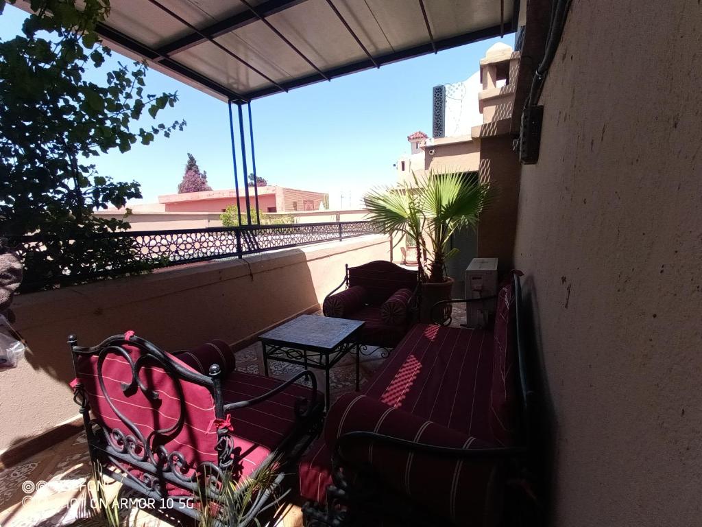 Balkón nebo terasa v ubytování Riad Zagouda