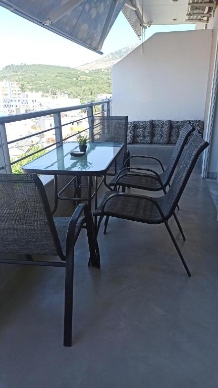 Uma varanda ou terraço em Bourbos Summer Rooms